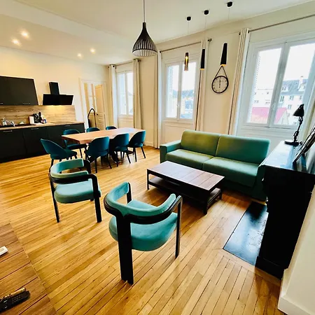 Hypercentre, Spacieux, Familial, L'urbain Daire *